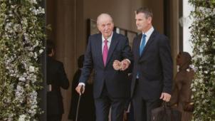 Cette image de l’ex-roi Juan Carlos qui interpelle lors du mariage d’Hussein de Jordanie (photo)