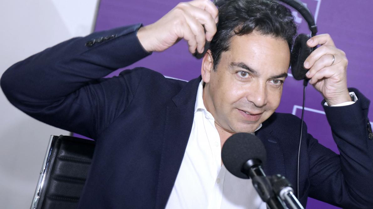 In uno speciale mattutino su France Info, Patrick Cohen lascia Radio France