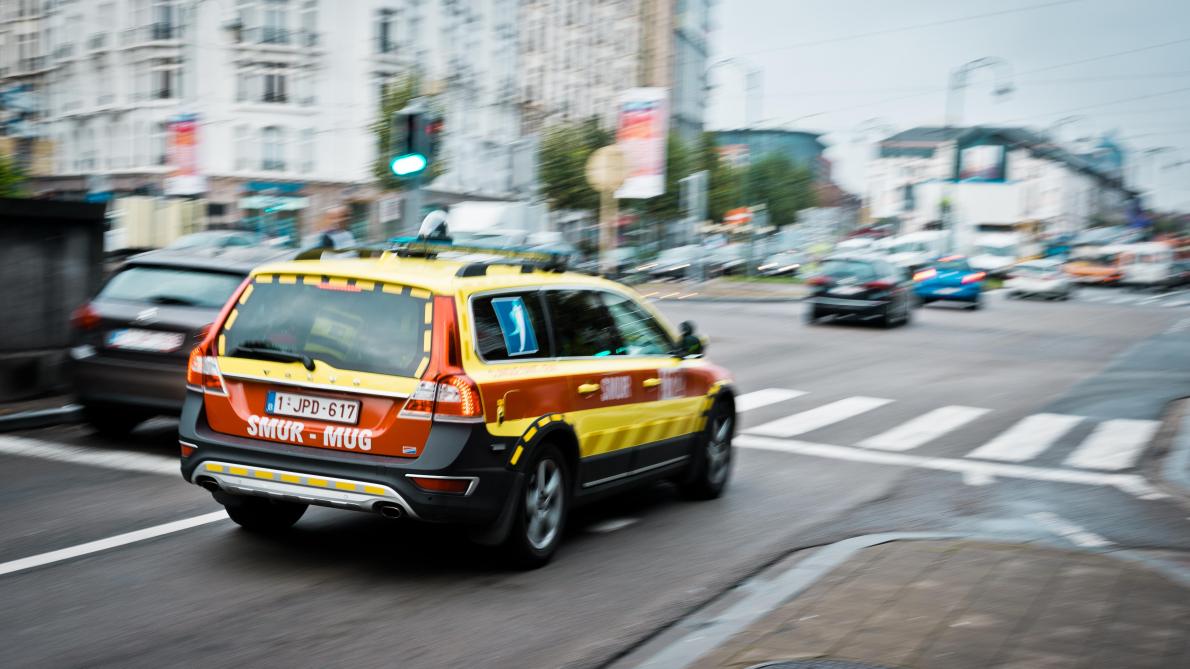 Brussels: seorang pria yang mengalami disorientasi menyerang seorang sopir ambulans