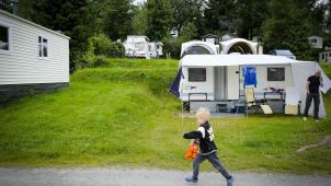 A la Roche-en-Ardenne, les campings sont très loin d’afficher complet mais les premiers vacanciers commencent à arriver. © Roger Milutin