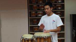 Yang, Kai Hsiang, élève à la Ju Percussion Music School.