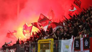 Les supporters du Standard au stade, une image dont on sera sevré durant un temps cette saison. © Belga.