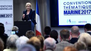 Marine Le Pen a l’une de ces conventions thématiques qu’elle affectionne - sur les soins de santé et les seniors, dans ce cas-ci
: Le Front veut convaincre qu’il dispose d’un programme de gouvernement. © AFP