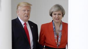 Trump et Theresa May, vendredi à la Maison Blanche. © Reporters