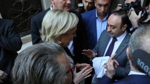 Marine Le Pen a refusé de porter le voile pour rencontrer le grand mufti de la République libanaise.