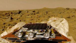 la sonde américaine «Pathfinder» a touché Mars. Le premier jalon d