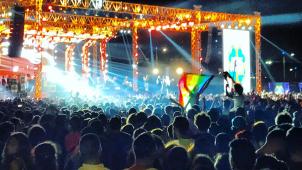 Le concert du groupe libanais de rock alternatif Mashrou’ Leila qui a mis le feu aux poudres au Caire le 22 septembre, quand des LGBT ont brandi des drapeaux de leur cause...