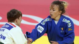 De mieux en mieux dans sa nouvelle catégorie des -52 kg, Charline Van Snick reste un fleuron de notre judo. @News