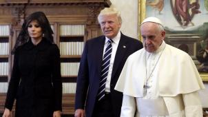 Le Pape a reçu Donald et Melania Trump au Vatican en mai 2017. Mais les deux hommes n’éprouvent guère de sympathie l’un pour l’autre.