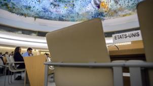 La politique de la «
chaise vide
» au Conseil des droits de l’Homme
: les sièges de la délégation américaine sont désormais inoccupés.