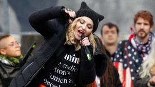 Madonna en janvier 2017 lors de la Marche des femmes à Washington 
: «
Bienvenue dans notre refus en tant que femmes d
