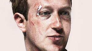 Dans son numéro de mars, le magazine américain «
Wired
» présente un Zuckerberg amoché, vieilli, tuméfié, comme passé à tabac.