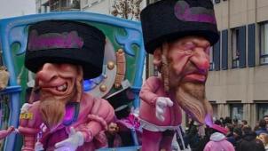 Le bougmestre N-VA de la ville Christophe D’Haese défend le caractère satirique du carnaval et estime que l’UNESCO fait «
une erreur de jugement
».