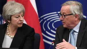 Theresa May et Jean-Claude Juncker © AFP