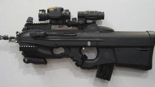 Le FN F2000, le fusil d