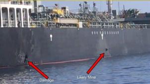 Cette image, diffusée par l’U.S. Navy, montre les dommages qui auraient été occasionnés à la coque du Kokuka Courageous.