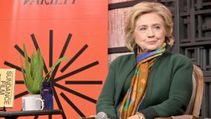 Hillary Clinton était venue au festival de Sundance avec «
Hillary
», sa série documentaire autobiographique. Les Etats-Unis ne peuvent «
se permettre quatre ans de plus
» avec Donald Trump, a-t-elle martelé à cette occasion.