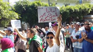 Le Hirak algérien, ou «
révolution du sourire
».