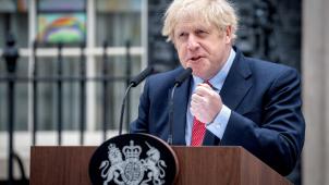 De retour aux commandes du gouvernement britannique après sa convalescence, Boris Johnson a appelé lundi les Britanniques à continuer à respecter le confinement bien que la courbe de la pandémie «commence à s’inverser» au Royaume-Uni