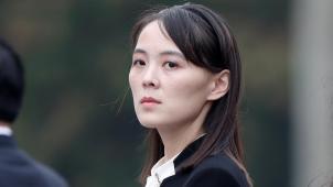 Pour certains, elle ferait une parfaite méchante dans un James Bond
: c’est Kim Yo-jung, l’indispensable sœur du président de Corée du Nord.