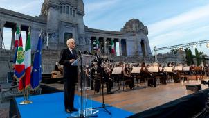 Cérémonie d’hommage aux victimes du coronavirus, le 28 juin dernier au cimetière de Bergame
: le président Sergio Mattarella insiste sur la nécessité de «
réfléchir aux erreurs qui ont été commises
».