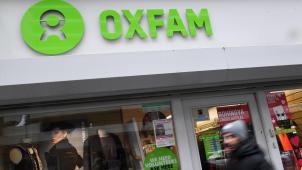 Les magasins Oxfam ont dû fermer, comme les autres, pendant le confinement. Mais l’ONG traîne d’autres casseroles qui impactent son image.