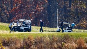 Donald Trump est allé chercher un peu de quiétude sur un parcours de golf, ce week-end.