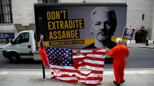 Manifestation en faveur de Julian Assange en septembre 2020, devant la cour criminelle londonienne de l’Old Bailey, qui doit rendre son verdict sur l‘extradition du journaliste australien et fondateur de Wikileaks.