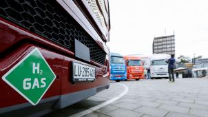 Il faudra onvaincre les transporteurs de convertir une partie de leur flotte vers des camions équipés de piles à combustible.