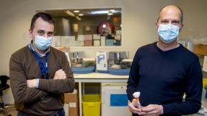 Laurent Gillet et Fabrice Bureau traquent sans relâche le coronavirus.