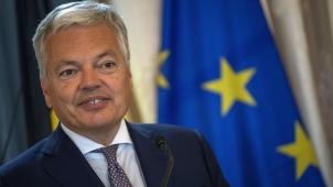 Le commissaire européen Didier Reynders demande à la Belgique de ne prolonger l’interdiction des voyages non essentiels.