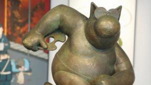 Philippe Geluck, «Le discobole», bronze à cire perdue.