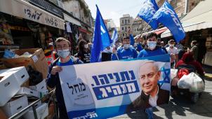 Défilé de partisans de Binyamin Netanyahou, le 19 mars dans les rues de Jérusalem.