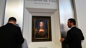 Lors de sa vente en 2017 chez Christie’s, le «Salvator Mundi» est présenté comme une œuvre de Leonard de Vinci.
