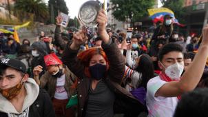 La pression de la rue est forte en Colombie depuis le 28 avril 2021.