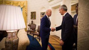 Le secrétaire général de l’Alliance, le Norvégien Jens Stoltenberg, est allé valider ses plans à Washington en début de semaine, auprès du président des Etats-Unis, bien décidés à reprendre leur place de leadership.