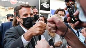Emmanuel Macron en visite de terrain, le 8 juin dernier, à Valence, dans la Drôme.