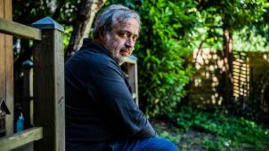Jaco Van Dormael, dans son jardin ucclois. Trente ans ont passé, depuis «Toto le héros».