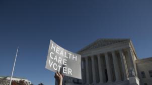 La Cour suprême des Etats-Unis refuse d’invalider l’Obamacare.