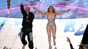 Le Superbowl latino de février 2020 avec J Balvin, star colombienne du reggaeton et Jennifer Lopez, New-Yorkaise d