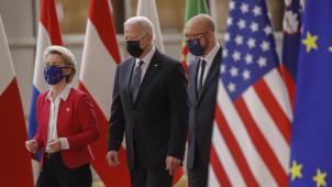 Le président du Conseil européen, Charles Michel, a soulevé la question des voyages des Européens vers Etats-Unis avec le président américain Joe Biden lors du sommet EU-Etats-Unis du 15 juin dernier, sans résultat à ce jour.