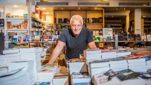Marc Filipson est à la tête de la première librairie du pays.