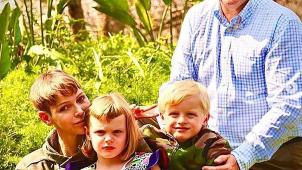 Charlène a publié sur son compte Instagram des photos des retrouvailles avec ses enfants et son mari.