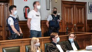 Xavier Van Dam, accusé de l’assassinat, du viol et de la séquestration de Wivinne Marion, ne s’est pas montré loquace, ce mardi pour le deuxième jour de son procès devant la cour d’assises de Namur.