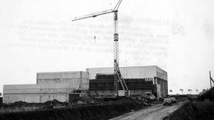 La construction du cyclotron, au début des années 70. Un moment-clé dans l’histoire belge des sciences.