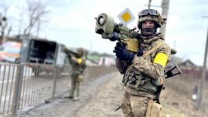 La bataille de Kiev se prépare. Les volontaires belges pourraient être envoyés dans la capitale ukrainienne pour défendre la zone.