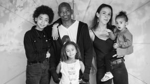Reggie Washington, Stefany Calembert et leurs trois filles: Ella (13 ans), Mulan (8) et Aïnda (2).