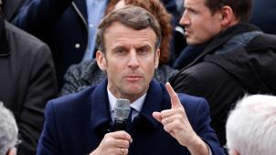 Emmanuel Macron - ici, en campagne en Bretagne, ce mardi - a fait appeler la famille de la victime par son cabinet et a également demandé à la chancellerie d’être tenu informé des développements de l’enquête.