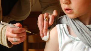 L’Organisation mondiale de la santé (OMS) et l’Unicef alertent sur le risque de «catastrophe absolue» si le dangereux retard causé par la pandémie dans la vaccination des enfants contre la rougeole n’est pas rattrapé.