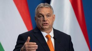 Les ultra-conservateurs américains ont un allié de poids pour faire passer leurs messages en Europe: le Premier ministre hongrois Viktor Orban.